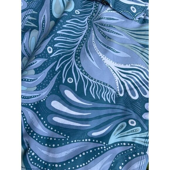 VISSLA Jungle Nights 17.5" Boardshort size 32 - Picture 8 of 10